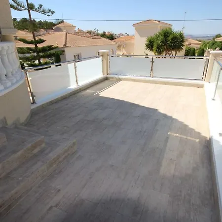 San Miguel - Preciosa Con Piscina Privada Villa